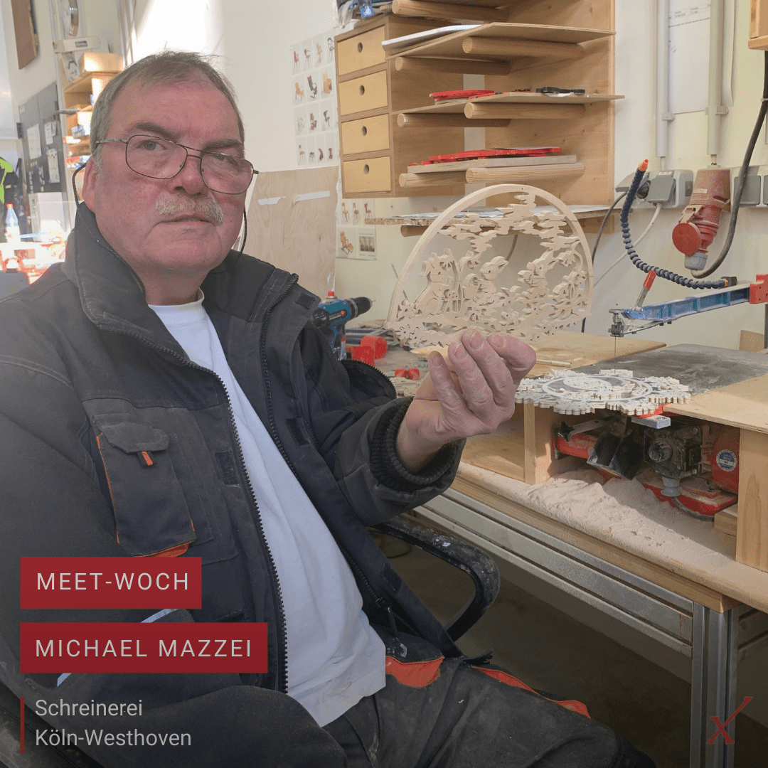 Michael Mazzei Michael Mazzei zeigt ein Motiv aus der Schreinerei