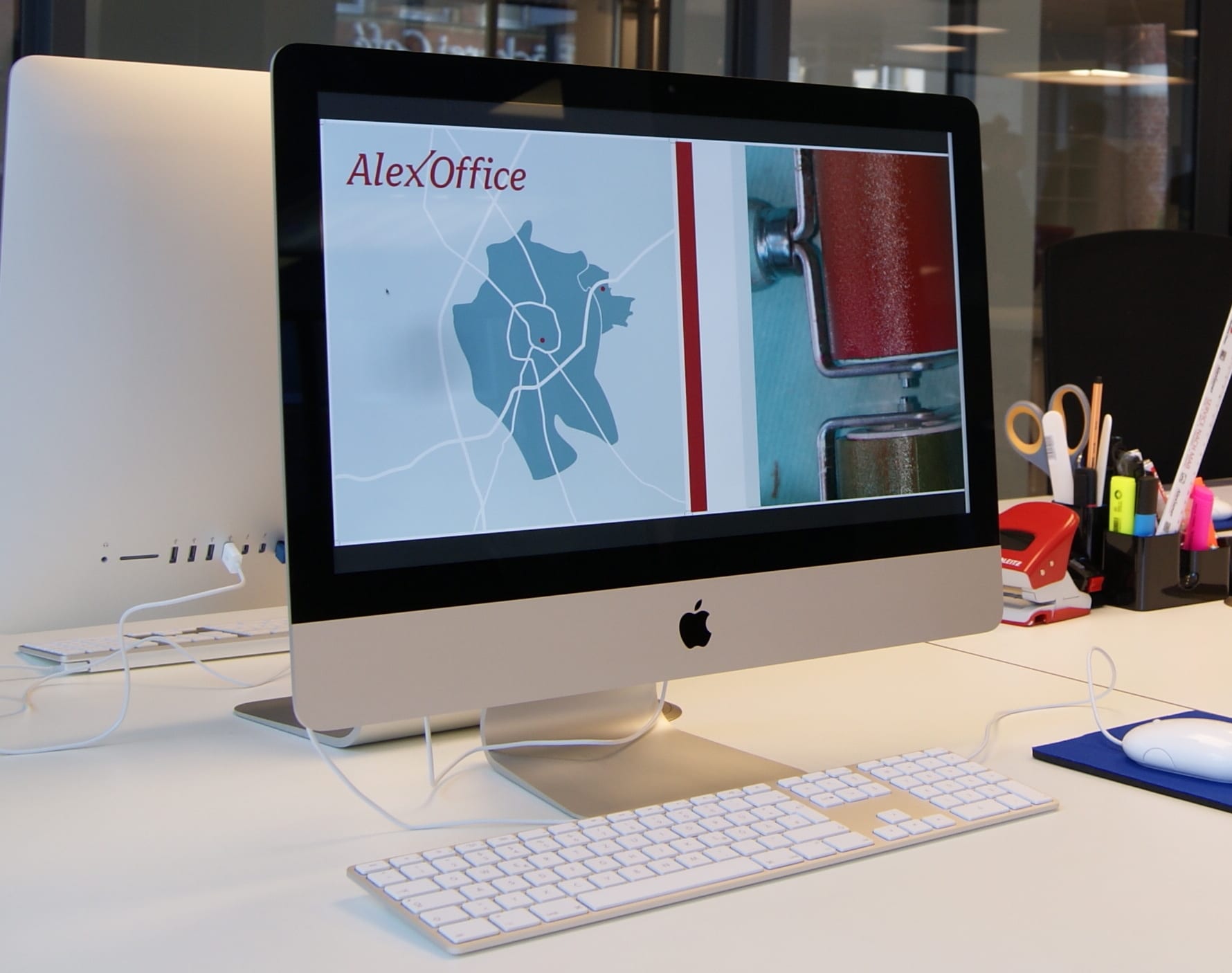 Modernste technische Ausstattung im AlexOffice. Mac-Rechner im AlexOffice.